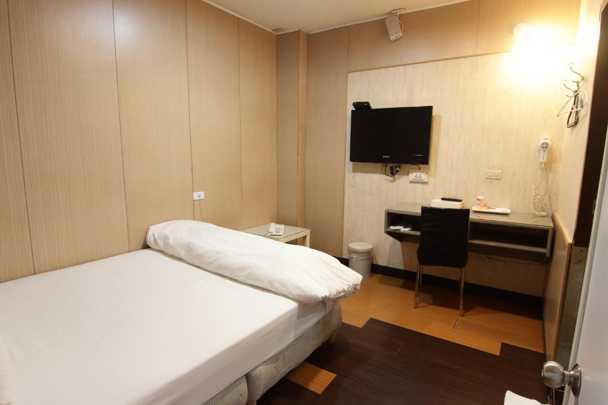 Baoshan Hotel Чжунли Экстерьер фото